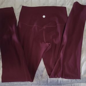 Lululemon leggings size 4